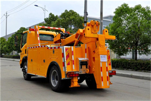 九台高速路拖车费